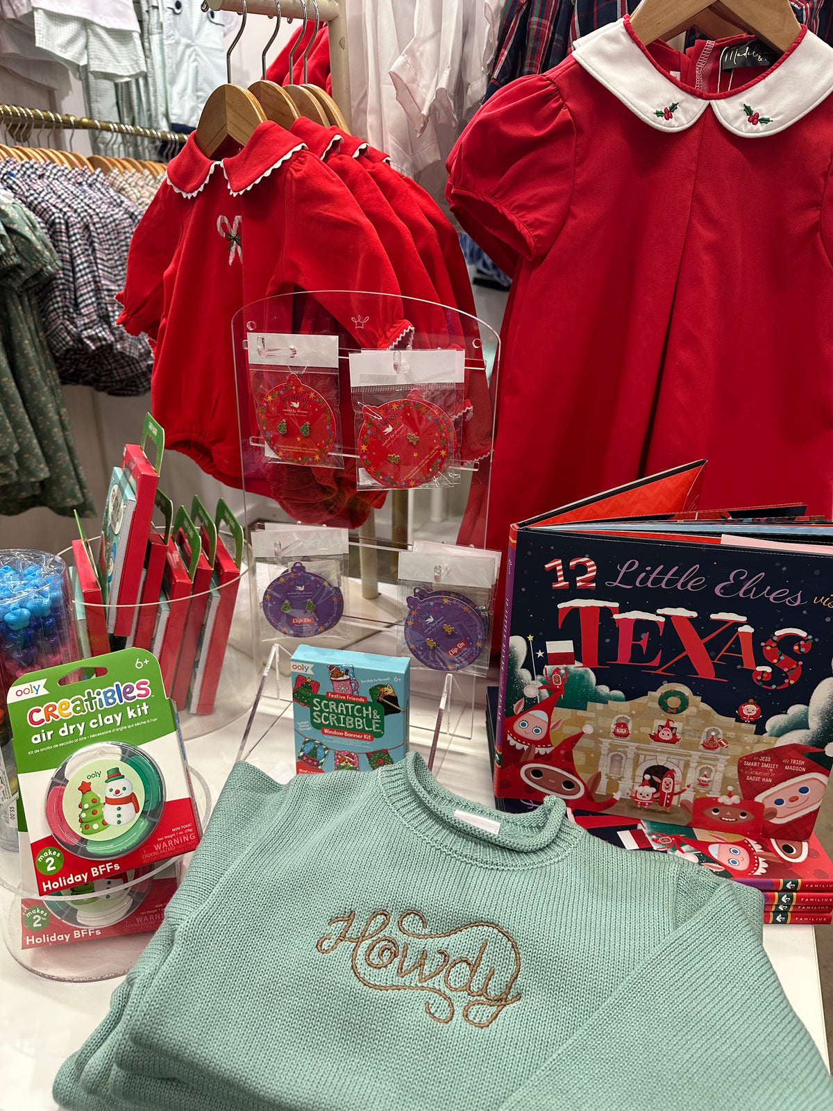 12 Little Elves Visit Texas